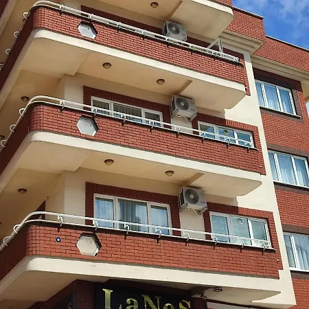 Large House 트라존